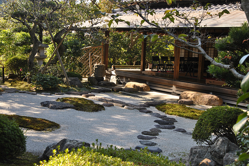 сад храма Дзёмё-дзи